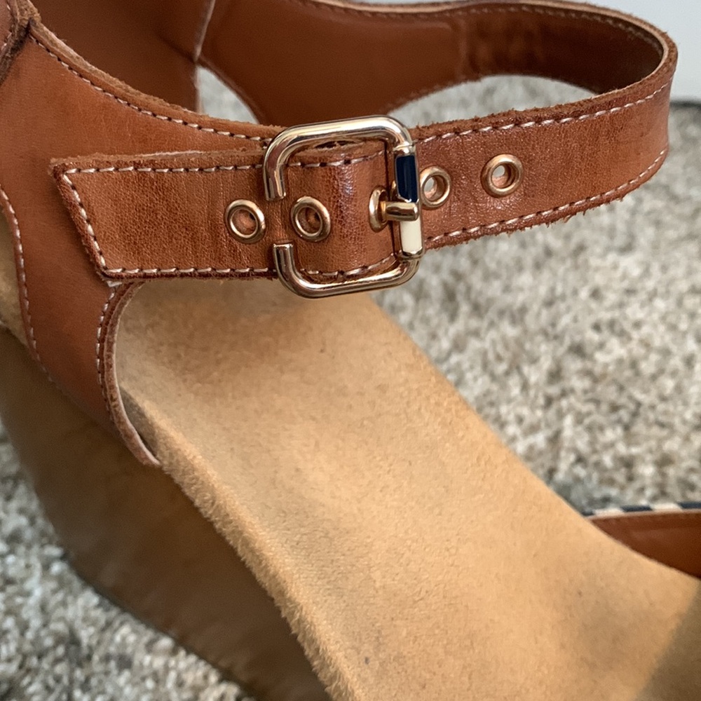 Dr. Scholl’s Wedge Sandals - Picture 8 of 8
